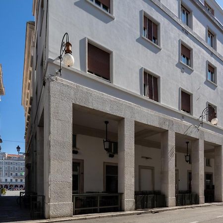 Vis A Vis Apartments ترييستي المظهر الخارجي الصورة